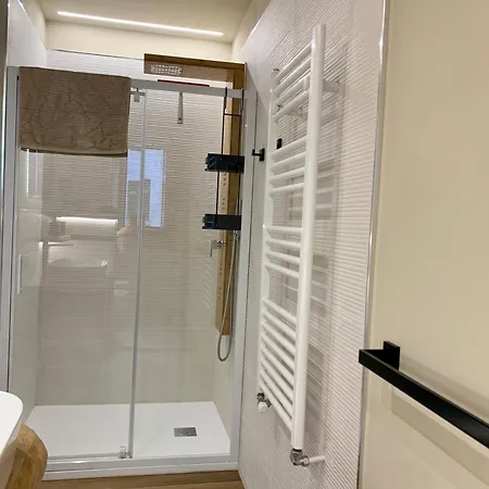 Apartamento Stock22 *